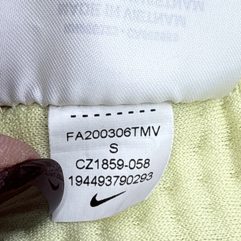 Nike Women's Sportswear Tech Fleece‎ Zipper Back Crop Sweater CZ1859-058 Size S